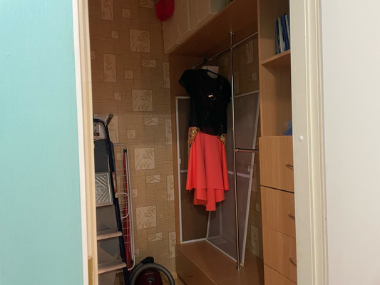 Продам многокомнатную квартиру, Десятинная ул, 3, Великий Новгород г