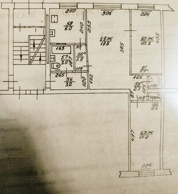 Продам трехкомнатную (3-комн.) квартиру, Уральская ул, 3, Калининград г