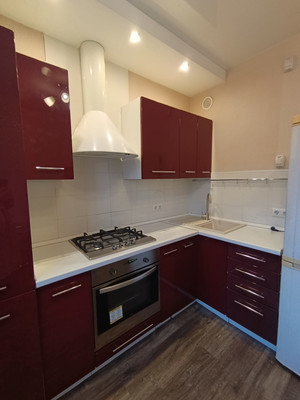 Продам однокомнатную (1-комн.) квартиру, Победы пр-кт, 87, Калининград г