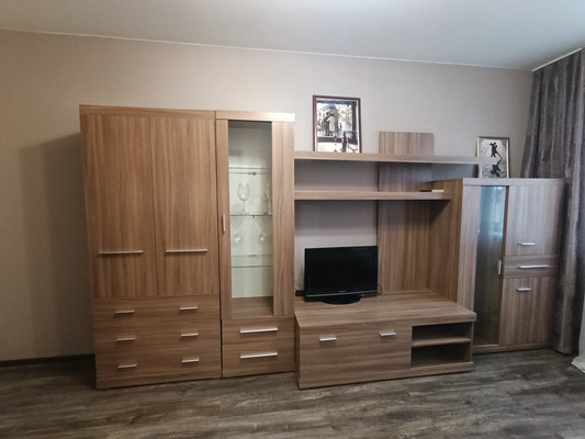 Продам однокомнатную (1-комн.) квартиру, Победы пр-кт, 87, Калининград г