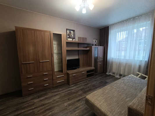 Продам однокомнатную (1-комн.) квартиру, Победы пр-кт, 87, Калининград г