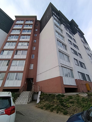 Продам однокомнатную (1-комн.) квартиру, Победы пр-кт, 87, Калининград г