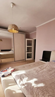 Продам двухкомнатную (2-комн.) квартиру, Бадаева ул, 14Ак1, Санкт-Петербург г