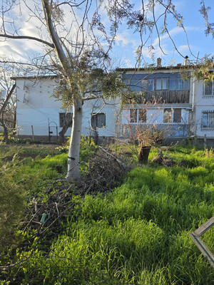 Продам двухкомнатную (2-комн.) квартиру, Садовая ул, 1, Табачное с