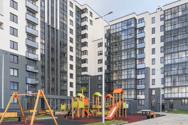 Продам двухкомнатную (2-комн.) квартиру (долевое), Миргородская ул, 2, Калининград г