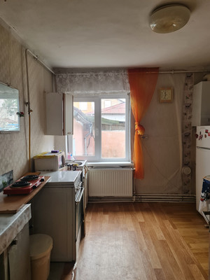 Продам двухкомнатную (2-комн.) квартиру, Хрисанфова ул, 3, Калининград г