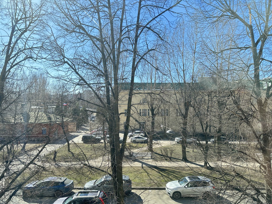 Продам трехкомнатную (3-комн.) квартиру, 18-я В.О. линия, 49, Санкт-Петербург г
