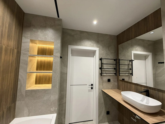 Продам трехкомнатную (3-комн.) квартиру, Петра Полушкина ул, 1, Казань г