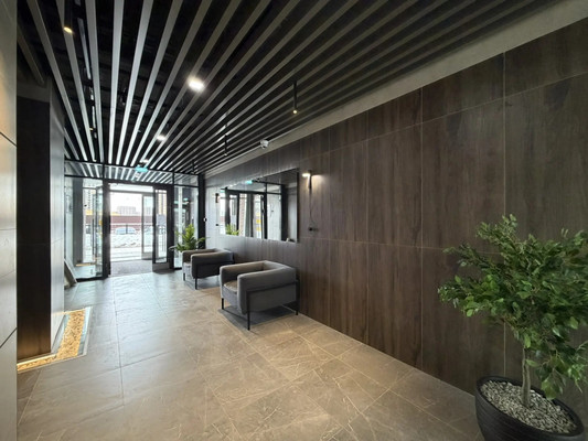 Продам трехкомнатную (3-комн.) квартиру, Петра Полушкина ул, 1, Казань г