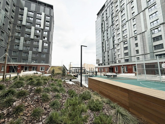 Продам трехкомнатную (3-комн.) квартиру, Петра Полушкина ул, 1, Казань г