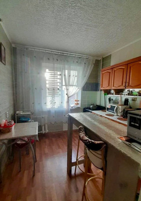 Продам трехкомнатную (3-комн.) квартиру, Октябрьское ш, 5, Волгодонск г