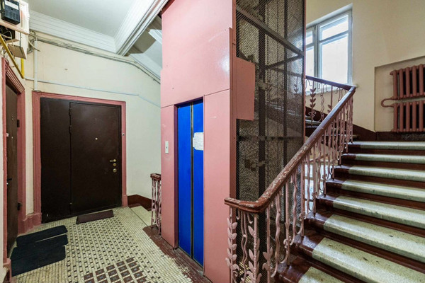 Продам 2-комн. в 4-комн. квартире, Мира пр-кт, 11, Москва г