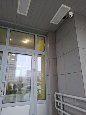 Продам трехкомнатную (3-комн.) квартиру, Адмирала Лазарева ул, 63к3, Москва г