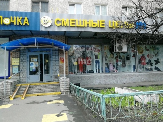 Сдам торговое помещение 700 м2, 11-я Парковая ул, 9/35, Москва г