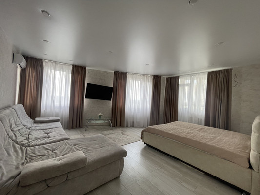 Сдам двухкомнатную (2-комн.) квартиру, Командорская ул, 15, Краснодар г