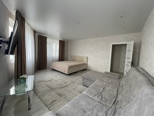 Сдам двухкомнатную (2-комн.) квартиру, Командорская ул, 15, Краснодар г