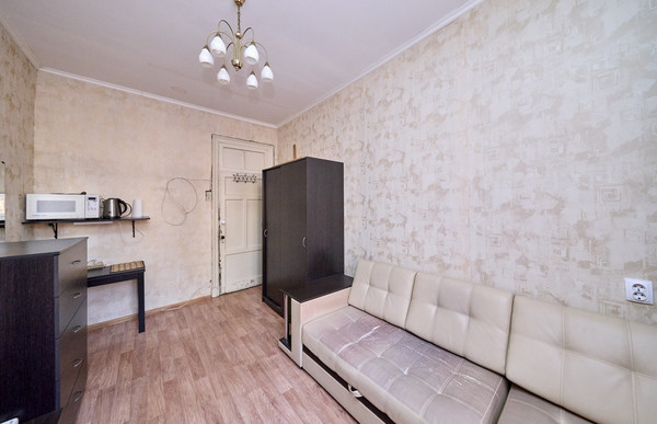 Продам многокомнатную квартиру, Свечной пер, 27А, Санкт-Петербург г