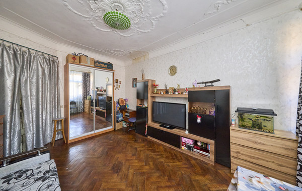 Продам многокомнатную квартиру, Свечной пер, 27А, Санкт-Петербург г