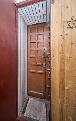 Продам многокомнатную квартиру, Свечной пер, 27А, Санкт-Петербург г