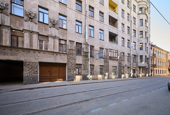 Продам многокомнатную квартиру, Свечной пер, 27А, Санкт-Петербург г