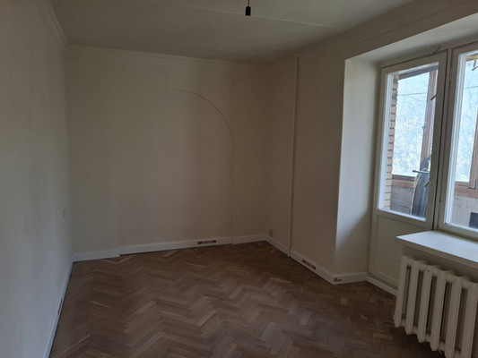 Продам двухкомнатную (2-комн.) квартиру, Паршина ул, 35к1, Москва г