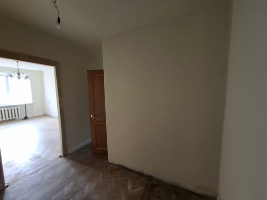 Продам двухкомнатную (2-комн.) квартиру, Паршина ул, 35к1, Москва г