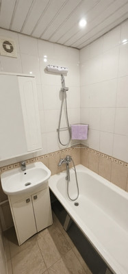 Продам двухкомнатную (2-комн.) квартиру, Витебский пр-кт, 33к1, Санкт-Петербург г