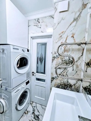 Продам двухкомнатную (2-комн.) квартиру, Глухарская ул, 30, Санкт-Петербург г