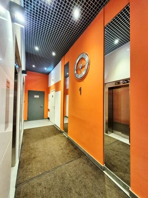 Продам двухкомнатную (2-комн.) квартиру, Глухарская ул, 30, Санкт-Петербург г