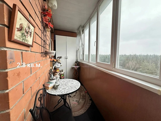 Продам трехкомнатную (3-комн.) квартиру, В мкр, 15А, Троицк г