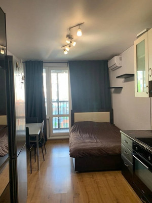 Продам однокомнатную (1-комн.) квартиру, Крыленко ул, 1к1, Санкт-Петербург г