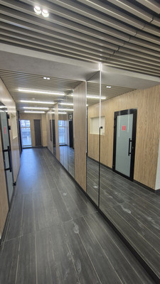 Продам трехкомнатную (3-комн.) квартиру, Карпинского ул, 11, Пермь г