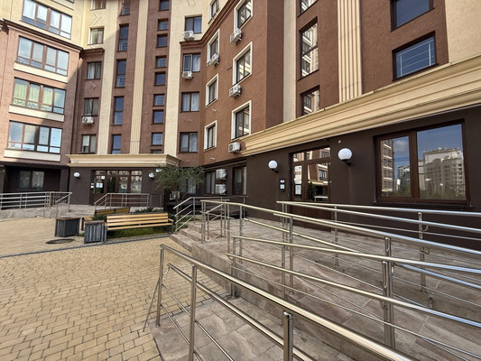 Продам однокомнатную (1-комн.) квартиру, Крымской весны ул, 1кк5, Мирное с