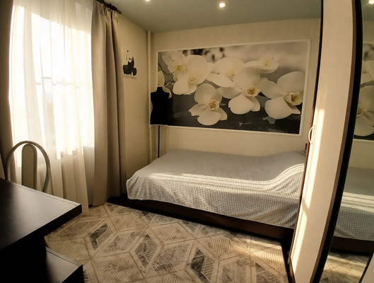 Продам трехкомнатную (3-комн.) квартиру, Видова ул, 160а, Новороссийск г