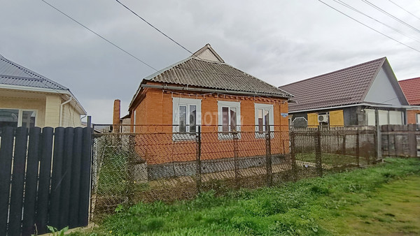 Продам дом, Короленко ул, 38, Апшеронск г, 0 км от города