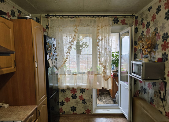 Продам многокомнатную квартиру, Керамзавода ул, 38, Рязань г