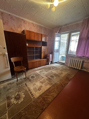 Продам трехкомнатную (3-комн.) квартиру, Куйбышева ул, 31, Симферополь г