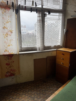 Продам трехкомнатную (3-комн.) квартиру, Куйбышева ул, 31, Симферополь г