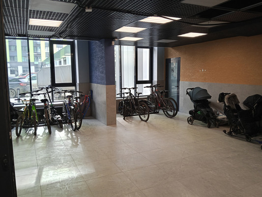 Продам однокомнатную (1-комн.) квартиру, Александра Курынова ул, 5к1, Казань г