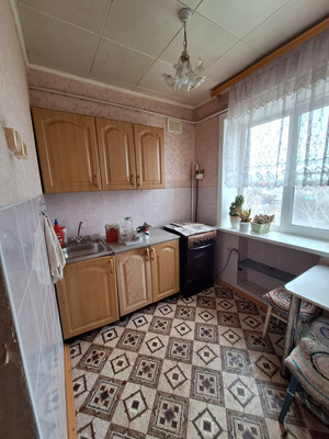 Продам трехкомнатную (3-комн.) квартиру, Ленина ул, 94, Волгодонск г