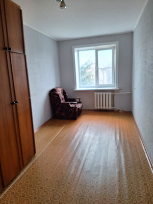 Продам трехкомнатную (3-комн.) квартиру, Ленина ул, 94, Волгодонск г