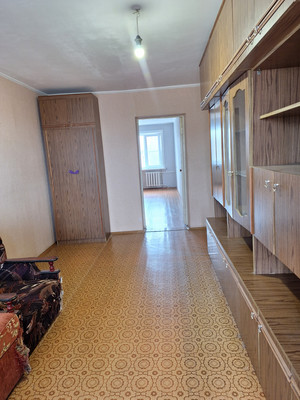 Продам трехкомнатную (3-комн.) квартиру, Ленина ул, 94, Волгодонск г