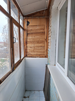 Продам трехкомнатную (3-комн.) квартиру, Ленина ул, 94, Волгодонск г