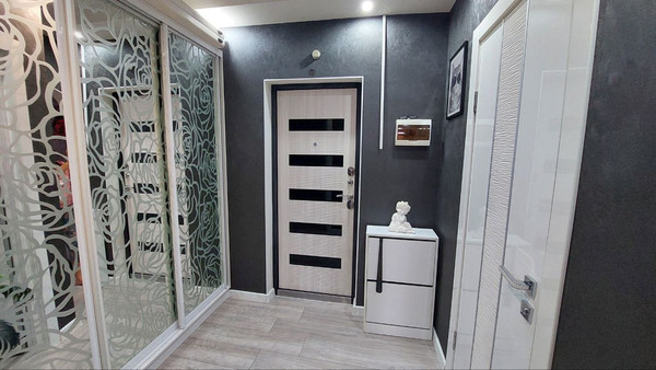 Продам трехкомнатную (3-комн.) квартиру, Восточно-Кругликовская ул, 76/4, Краснодар г