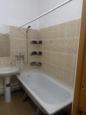 Продам однокомнатную (1-комн.) квартиру, Авиаторов пр-кт, 4, Армавир г