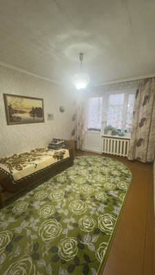 Продам двухкомнатную (2-комн.) квартиру, Рознина ул, 72, Ханты-Мансийск г