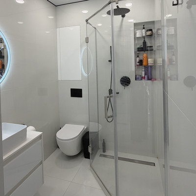 Продам трехкомнатную (3-комн.) квартиру, Парк Апрель ул, 42, Апрелевка г