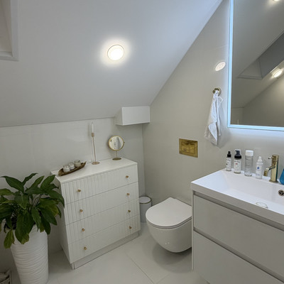 Продам трехкомнатную (3-комн.) квартиру, Парк Апрель ул, 42, Апрелевка г