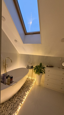 Продам трехкомнатную (3-комн.) квартиру, Парк Апрель ул, 42, Апрелевка г