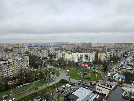 Продам трехкомнатную (3-комн.) квартиру, им. Достоевского ул, 84/1, Краснодар г
